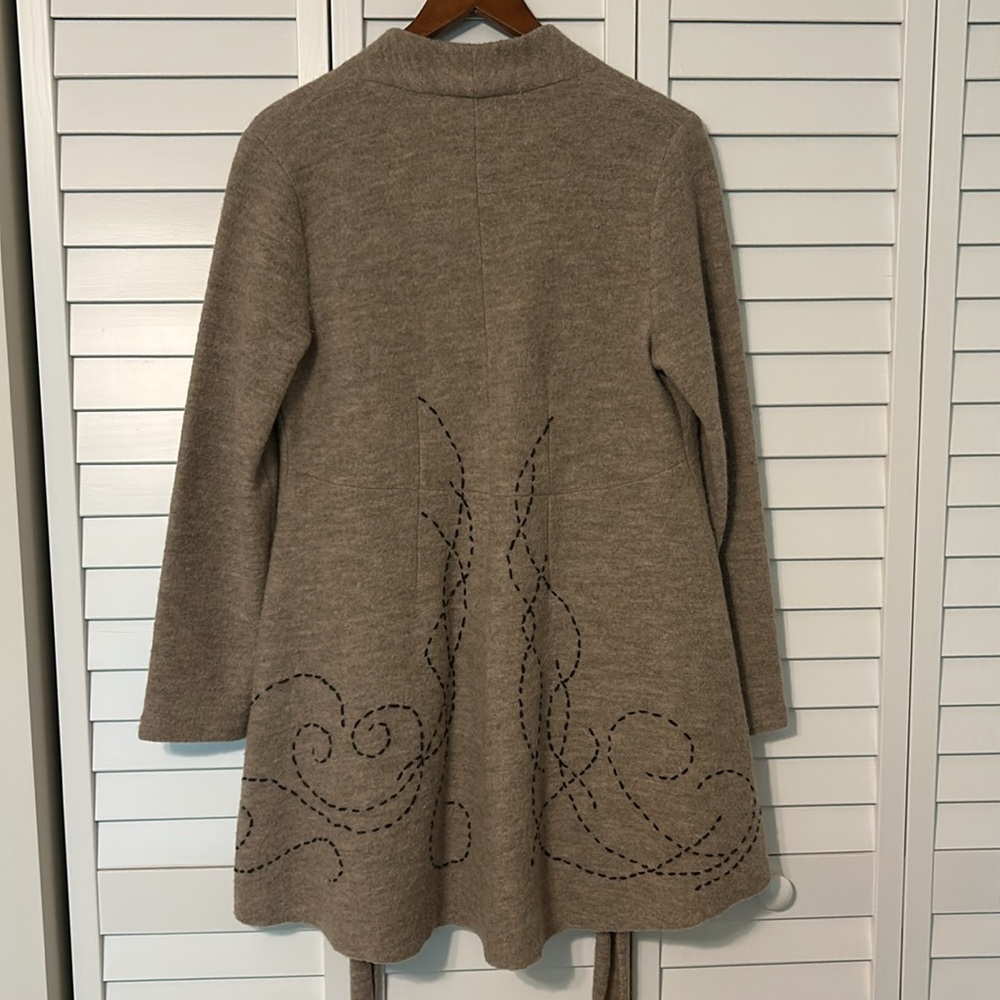 Anthropologie Tan Cardigan with brown Accents 100% wool - Picture 4 of 11